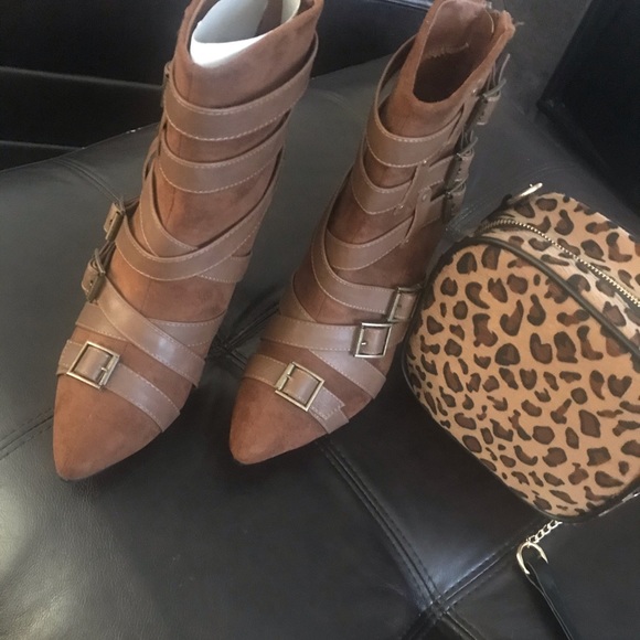 Booties - Picture 3 of 4